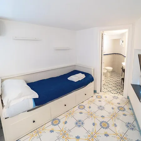 Antica Residenza La Vela Apartment